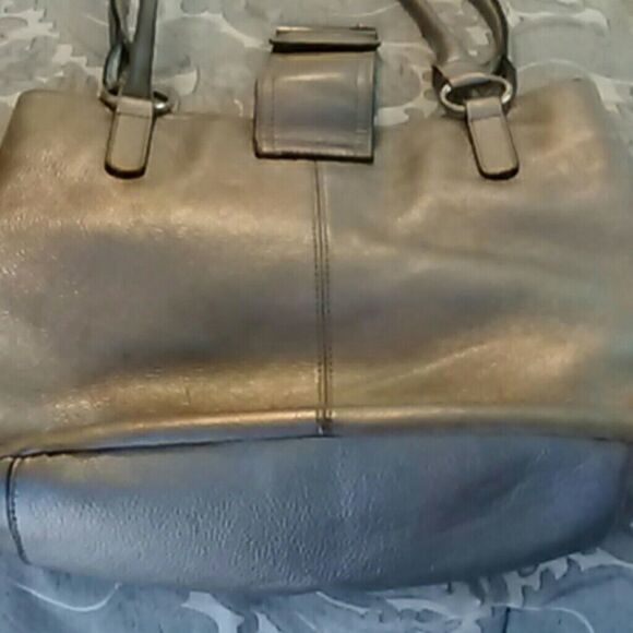 Franco Sarto Metallic Shoulder Bag - Picture 3 of 7